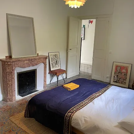Artist - Courtyard, Terrace, Grand Piano Holiday home *