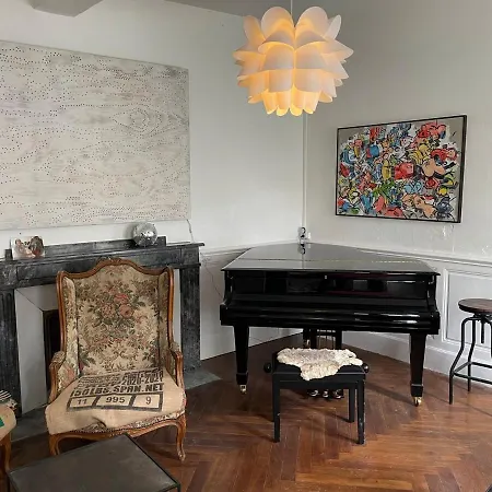 Artist - Courtyard, Terrace, Grand Piano Holiday home Siran (Herault)
