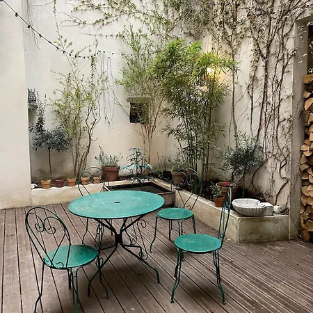 Artist - Courtyard, Terrace, Grand Piano Prázdninový dům Siran (Herault)